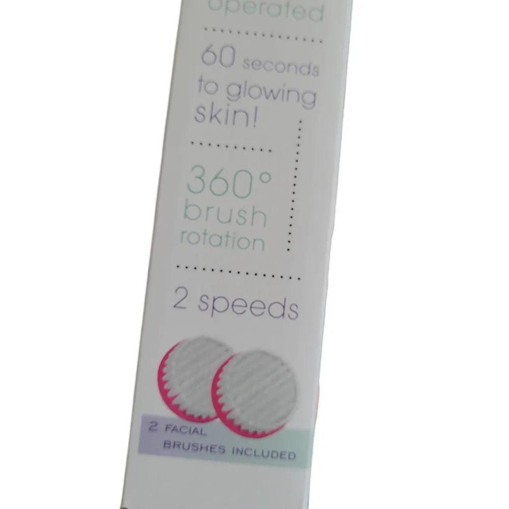 💕NIB Beauty Bundle💕Jade Dual Sided Facial Roller Duo + Conair Facial Brush💕